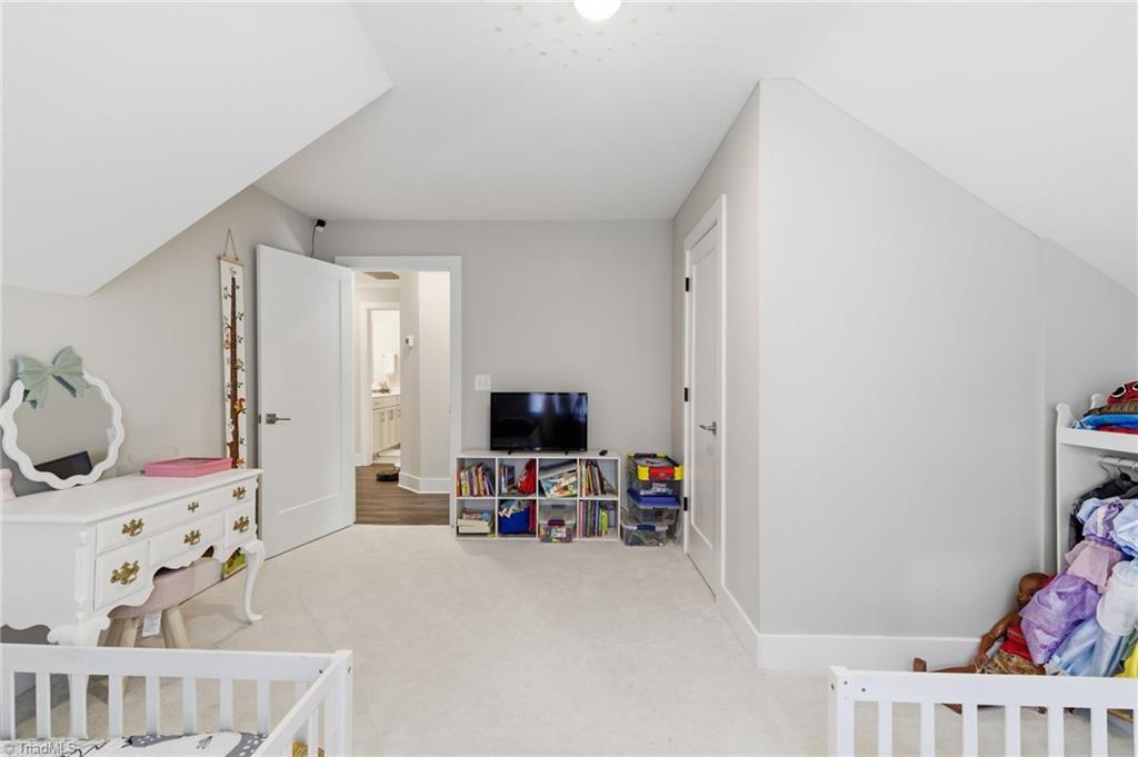 158 Medinah Drive Property Photo 27