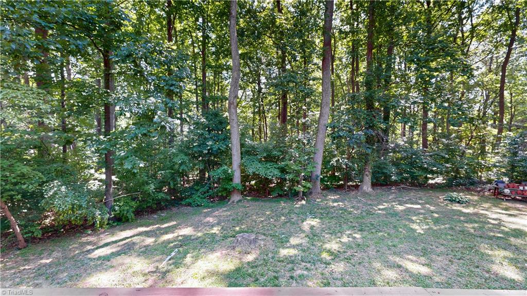 859 Lakeview Drive Property Photo 8