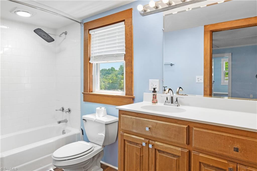 547 Austin Traphill Road Property Photo 15