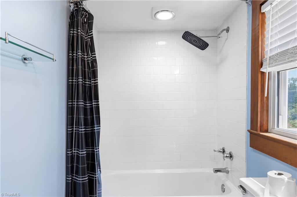 547 Austin Traphill Road Property Photo 16