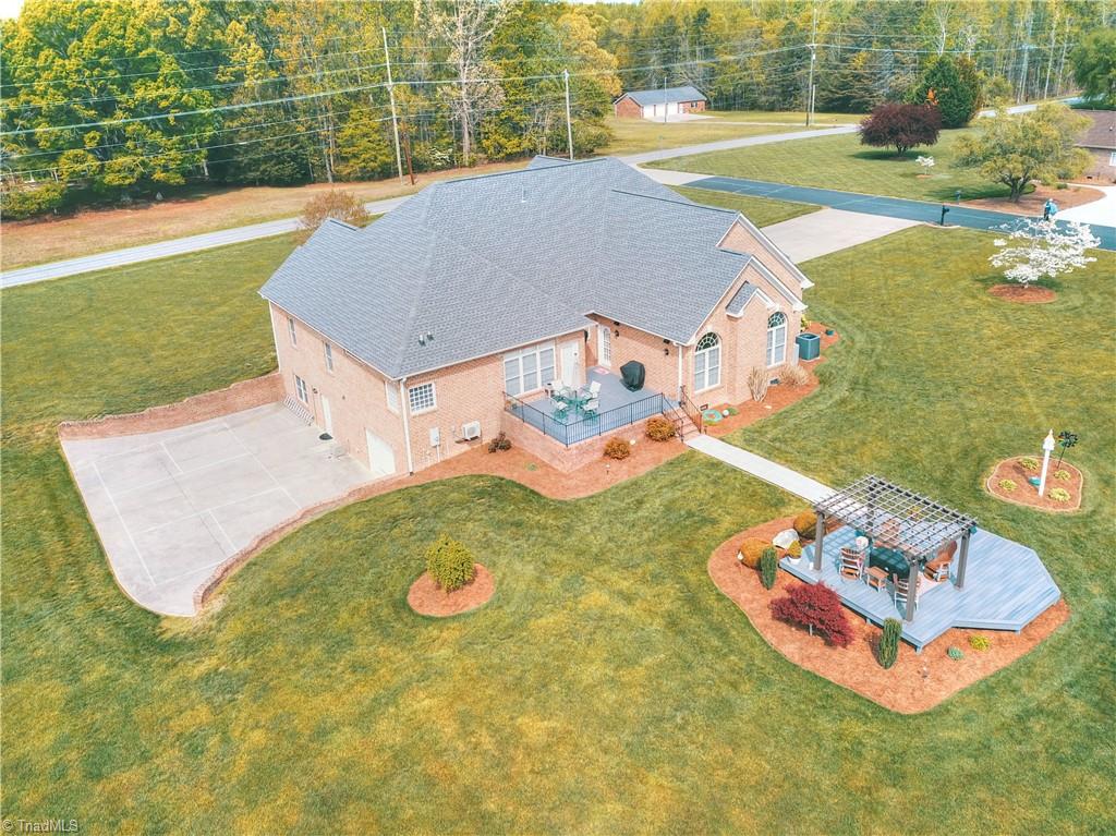124 Will Taylor Lane Property Photo 34