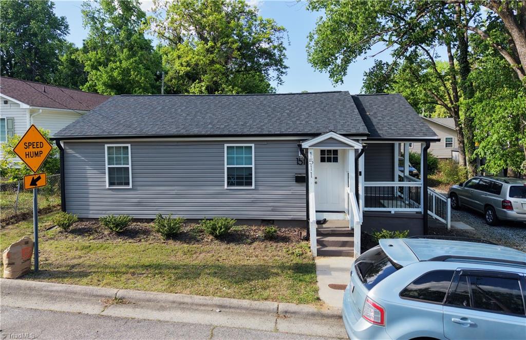 1511 Davis Avenue Property Photo 1