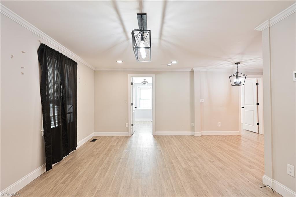 1511 Davis Avenue Property Photo 9