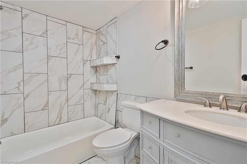 1511 Davis Avenue Property Photo 21