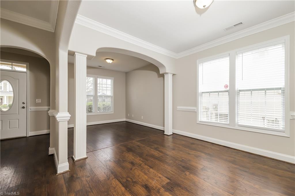 169 Bridgewater Drive Property Photo 4