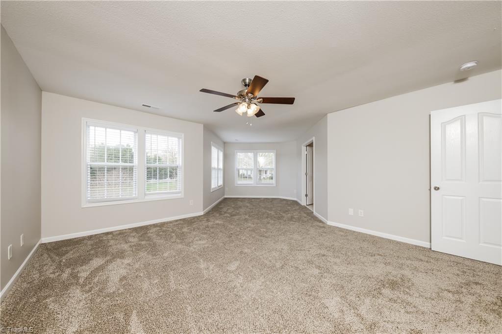 169 Bridgewater Drive Property Photo 13