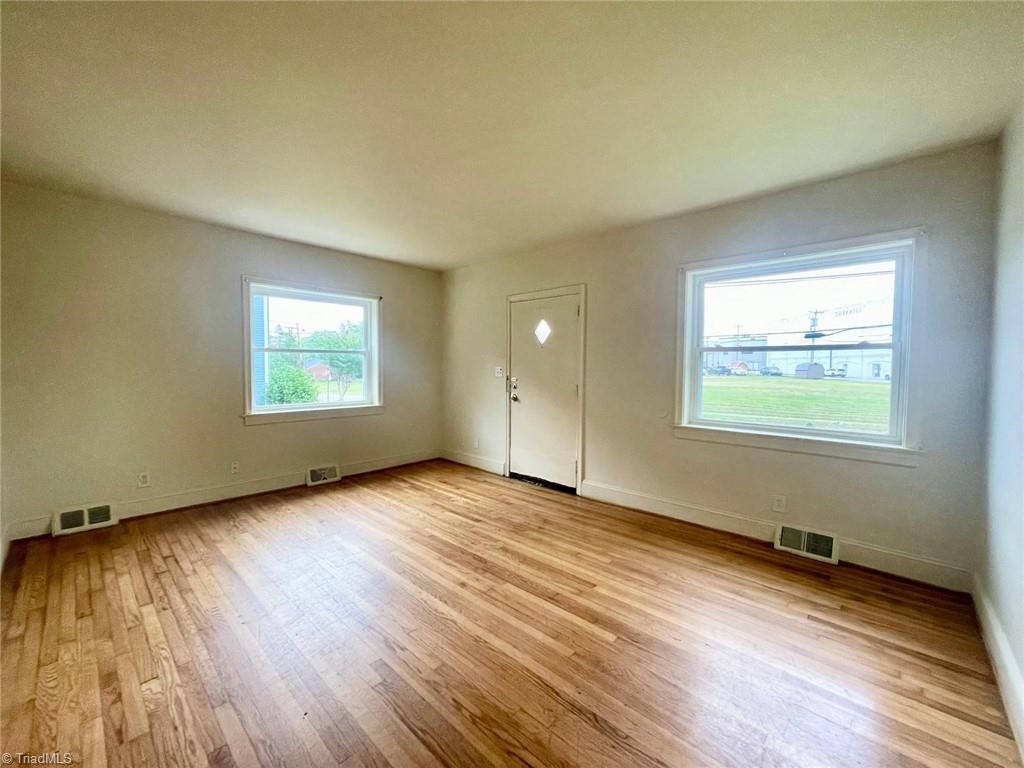 405 Richardson Avenue # B Property Photo 4
