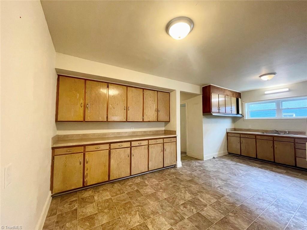 405 Richardson Avenue # B Property Photo 6