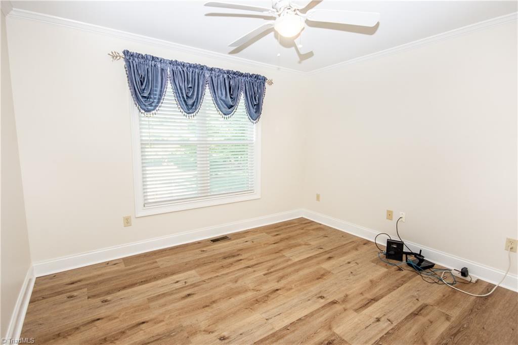 183 Devon Lane Property Photo 26