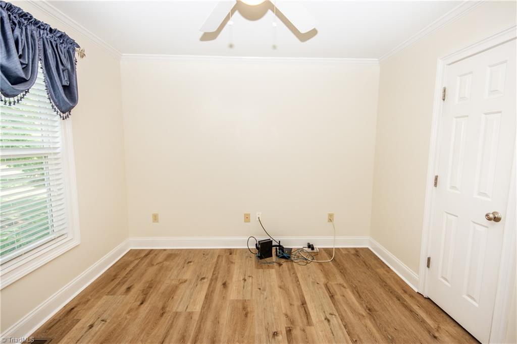 183 Devon Lane Property Photo 28