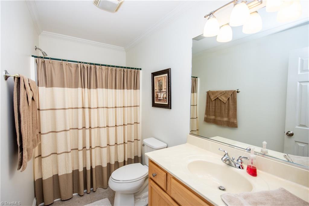 183 Devon Lane Property Photo 29