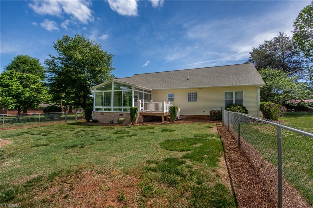 183 Devon Lane Property Photo 41