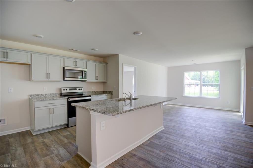 177 New Aspen Way Property Photo 10