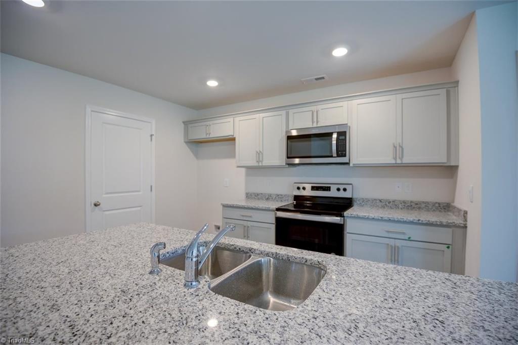177 New Aspen Way Property Photo 13