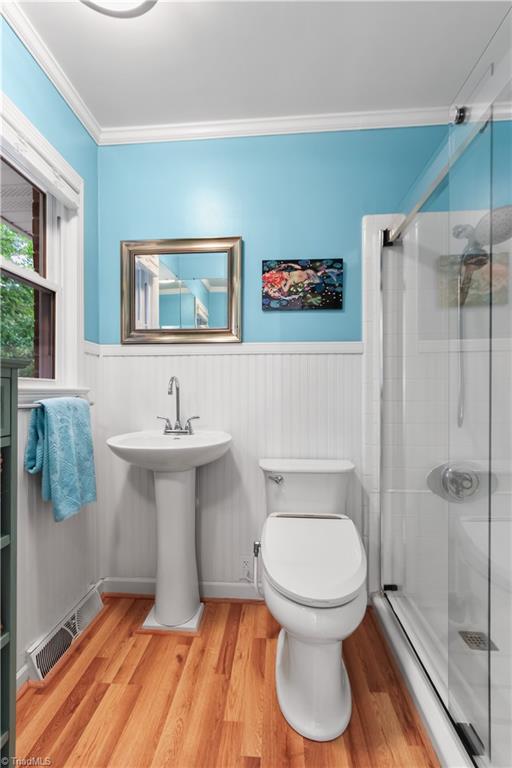 6834 Rollingwood Drive Property Photo 17