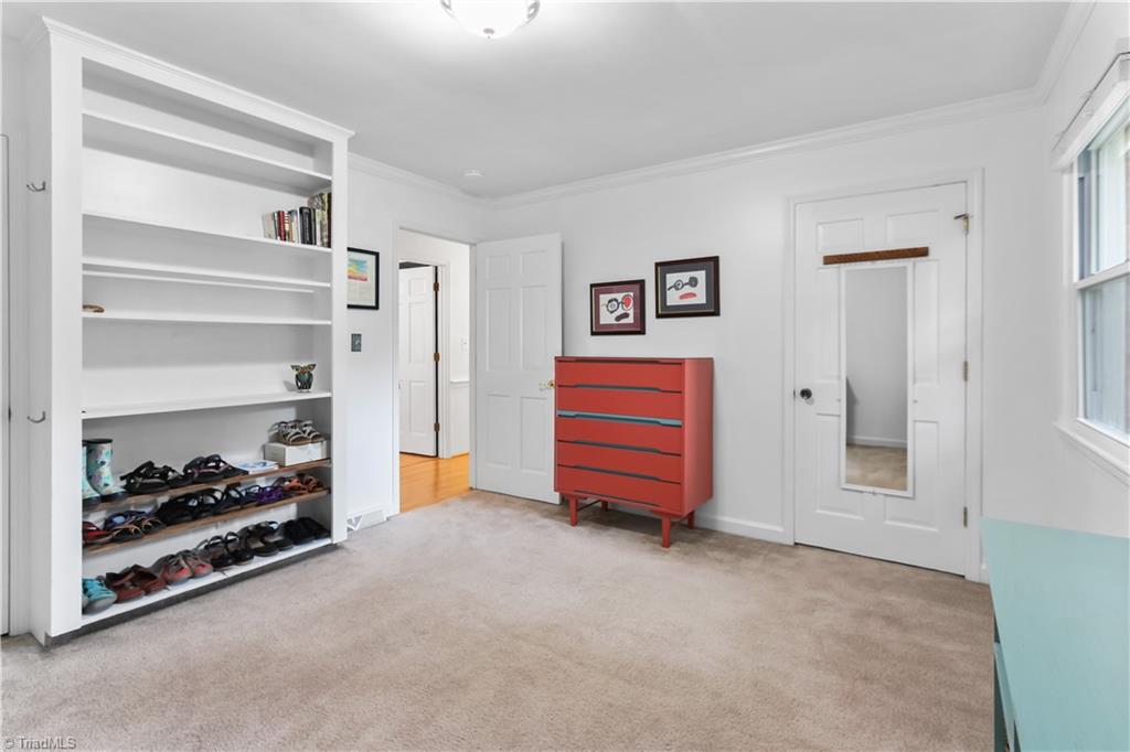 6834 Rollingwood Drive Property Photo 20
