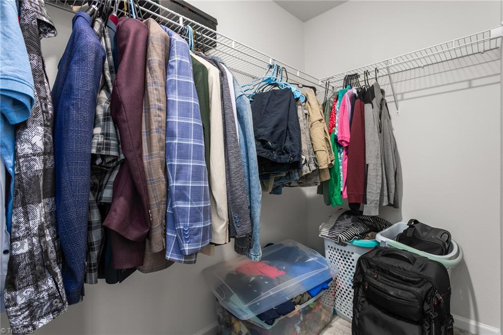 3907 Arcola Way Property Photo 17