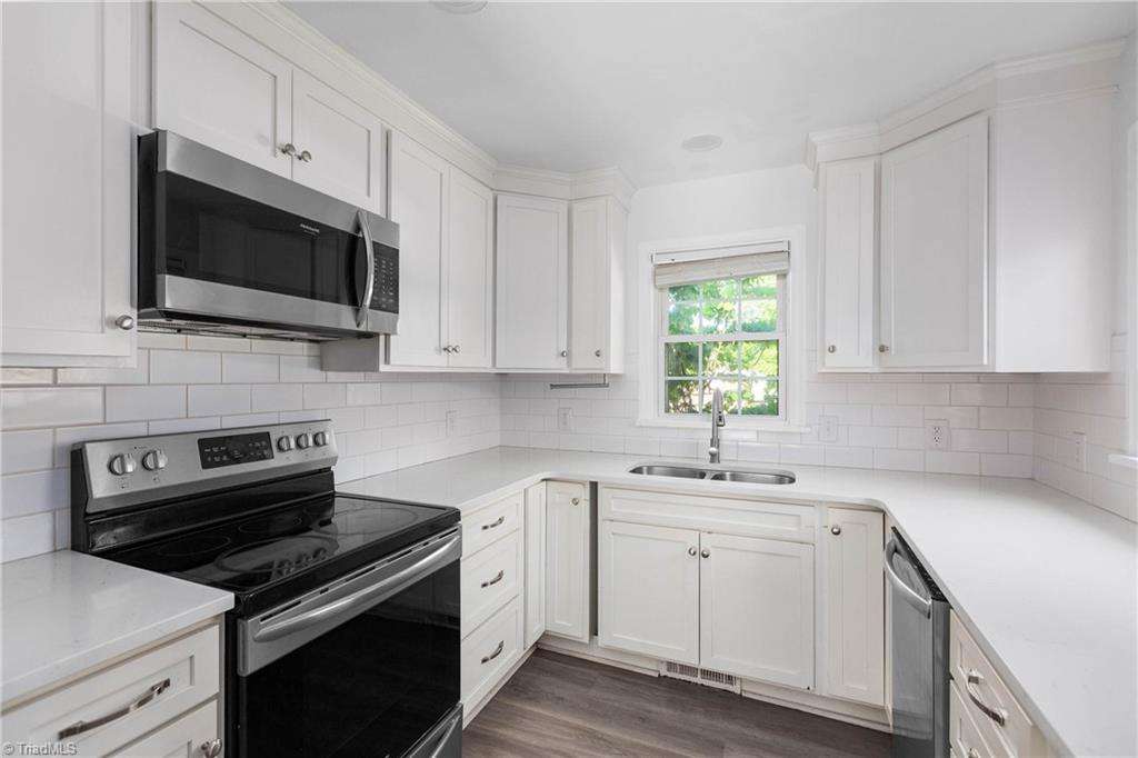 1300 Miller Street Property Photo 6