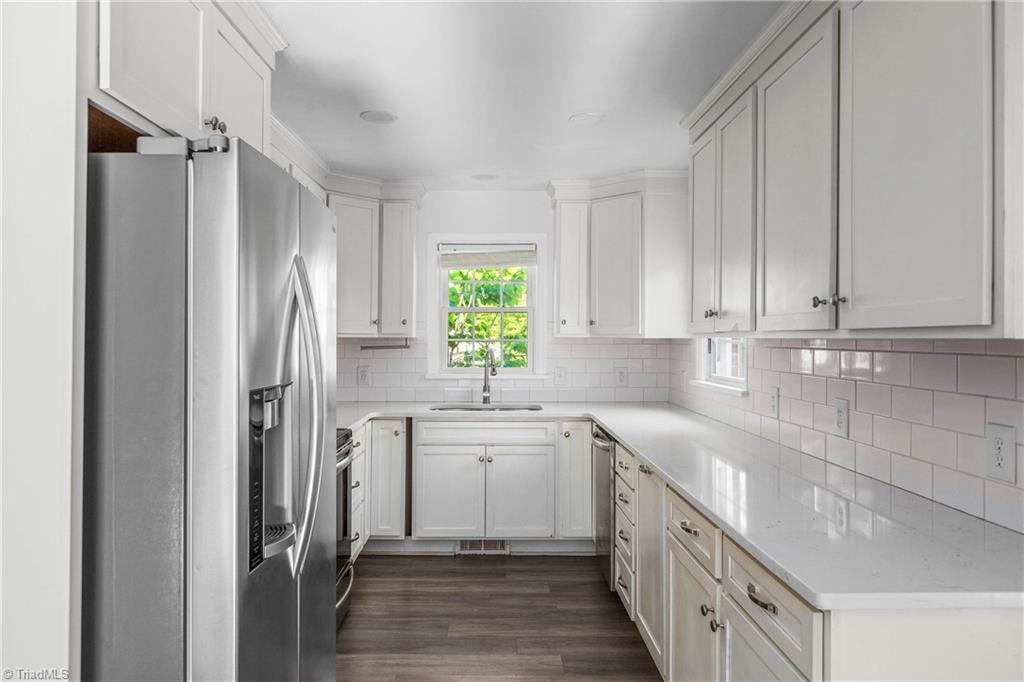 1300 Miller Street Property Photo 7