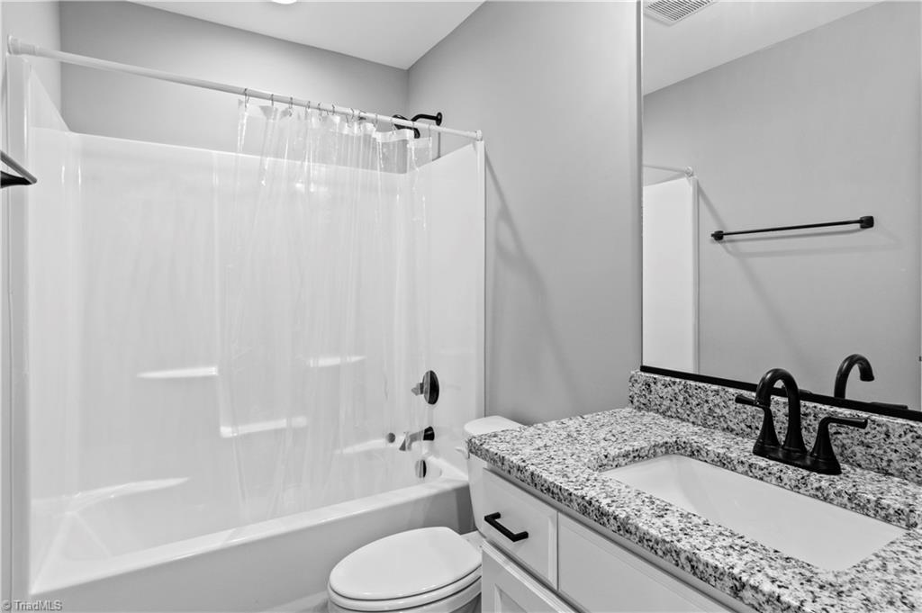 100 Hillside Drive Property Photo 18