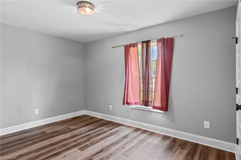 100 Hillside Drive Property Photo 20
