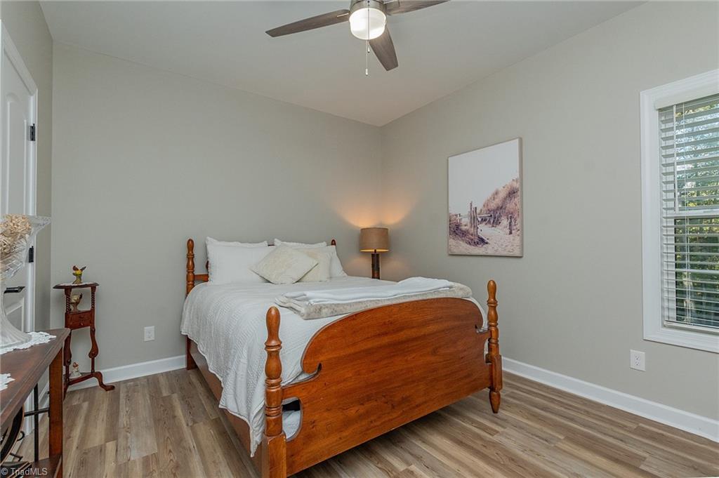 4907 Lanvale Avenue Property Photo 23