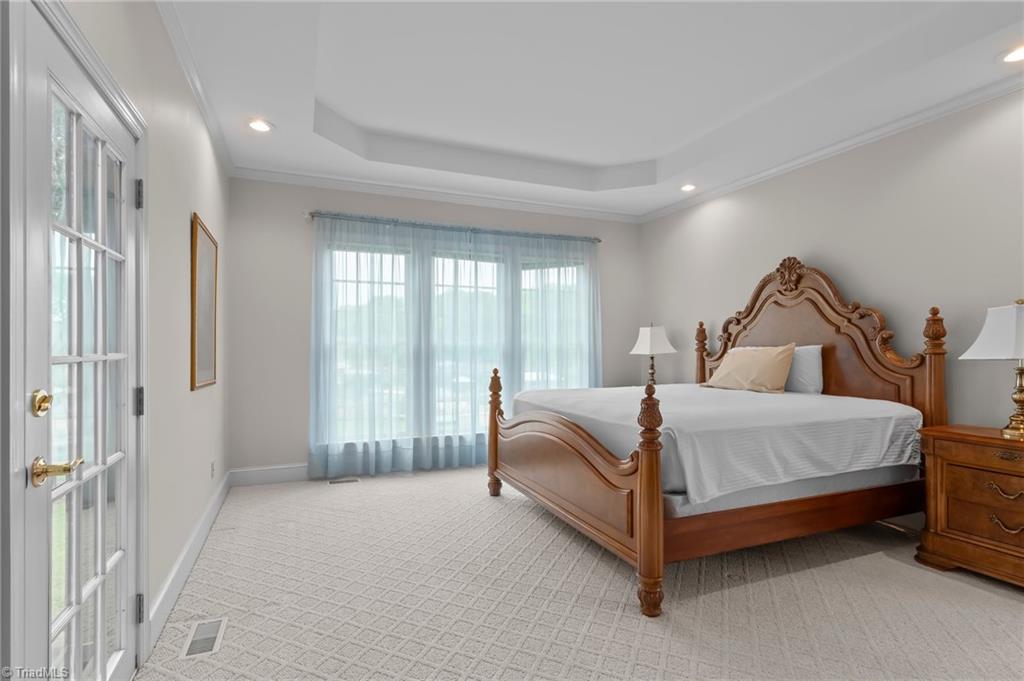 221 Windemere Isle Road Property Photo 7