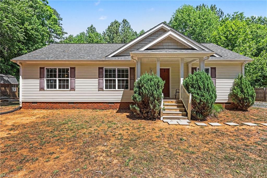 4305 Young Road Property Photo 2