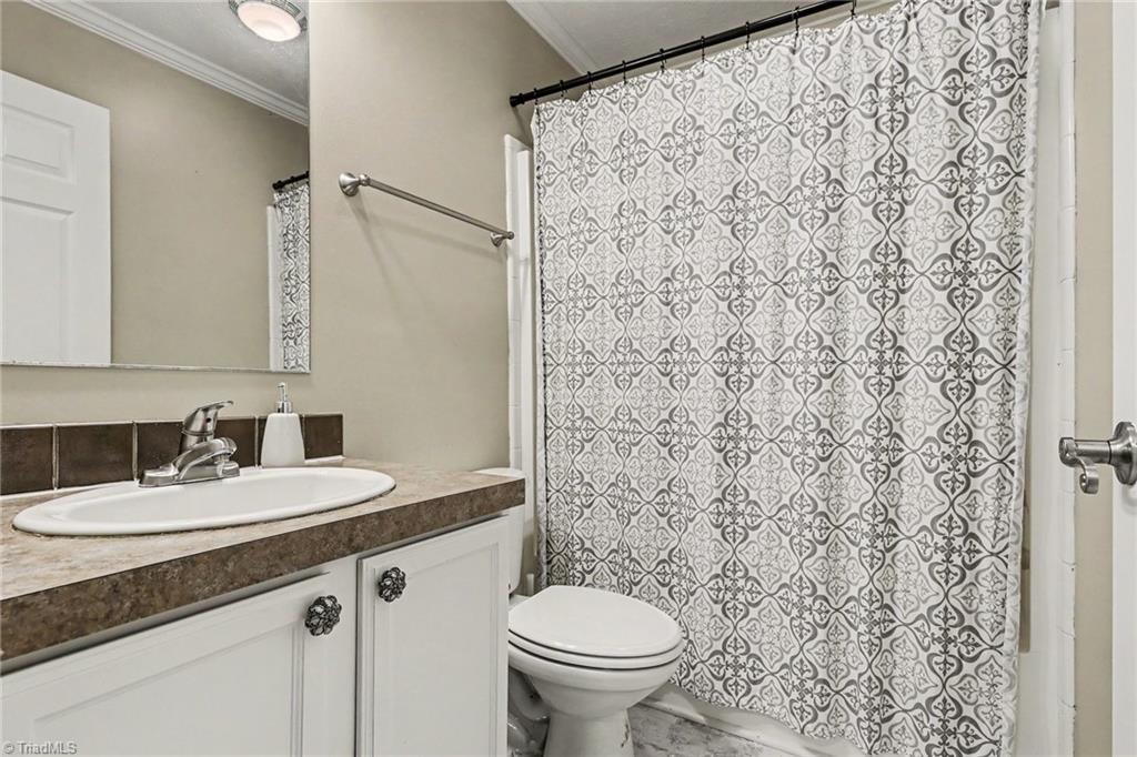 4305 Young Road Property Photo 21