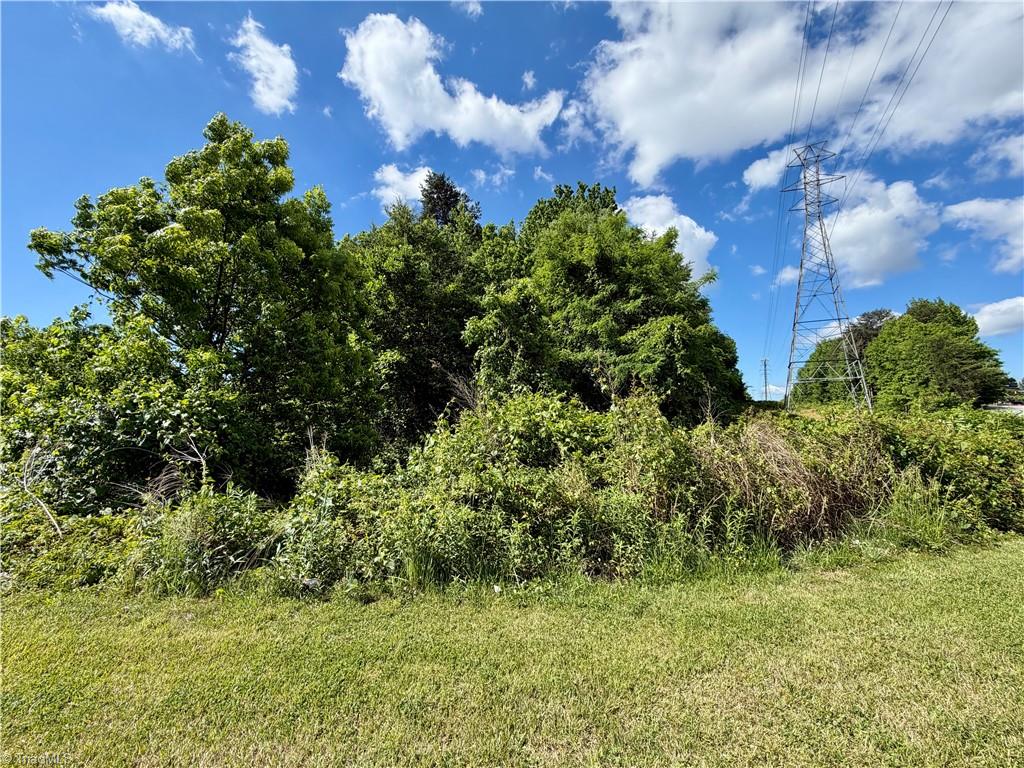 2320 E Green Drive Property Photo 8