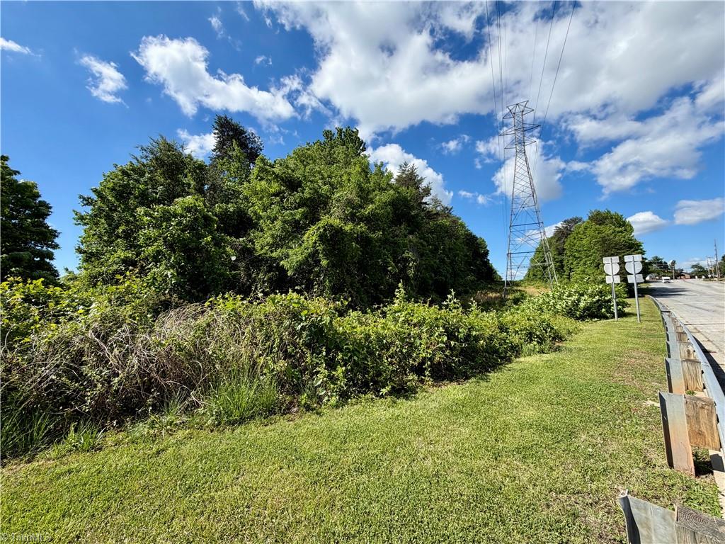 2320 E Green Drive Property Photo 12
