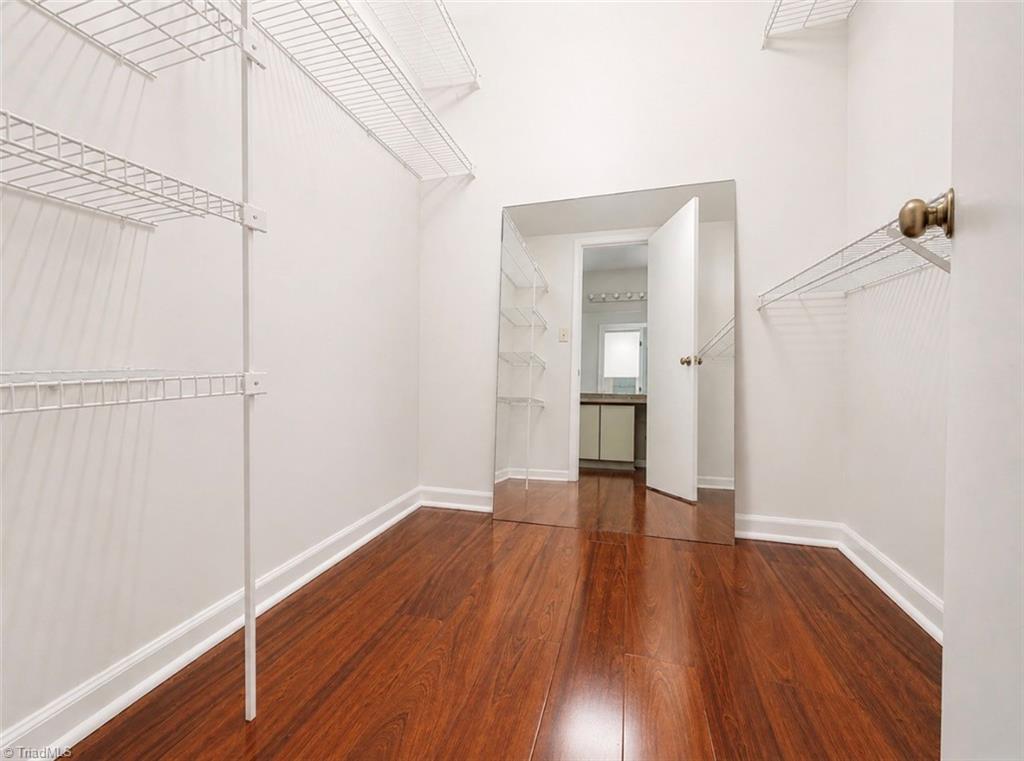 2935 Oaktop Circle Property Photo 19