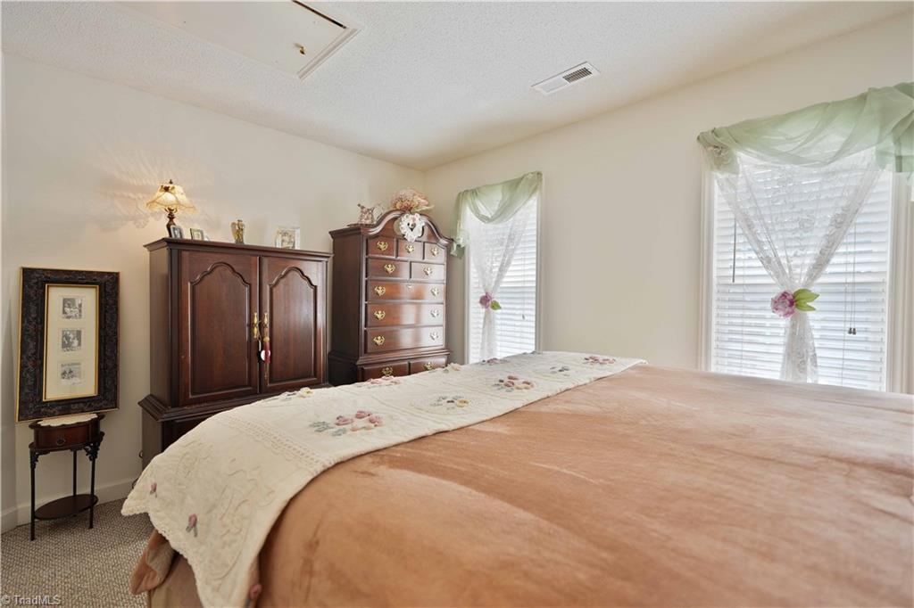 3625 Oak Chase Drive Property Photo 29