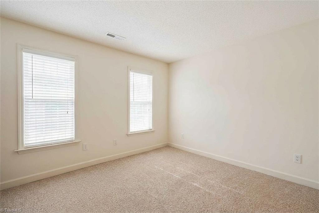 3625 Oak Chase Drive Property Photo 31