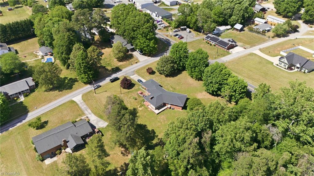 12577 Old Us Highway 52 Property Photo 7
