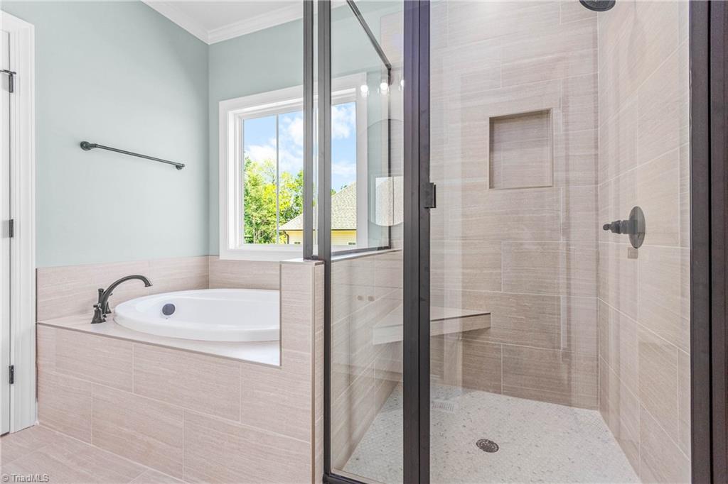 211 Cool Run Property Photo 21