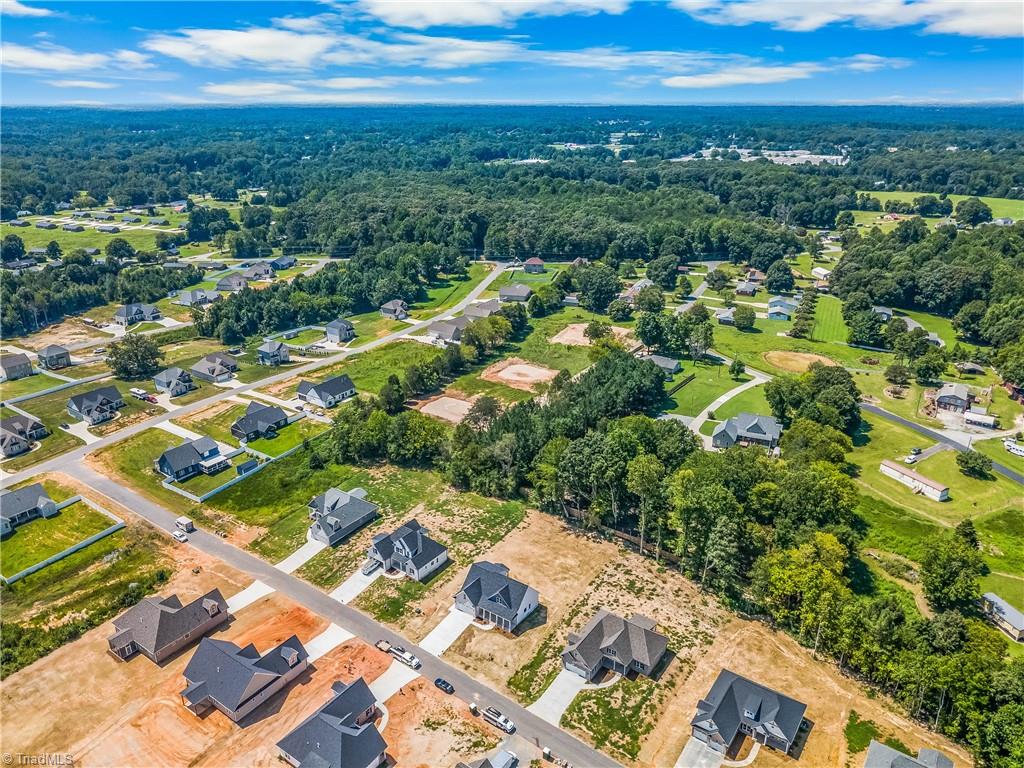 211 Cool Run Property Photo 35
