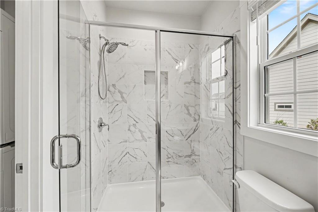 3904 Lundin Drive Property Photo 21