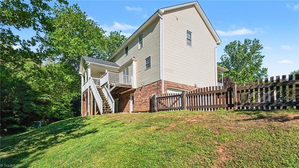 175 Spring Park Court Property Photo 32