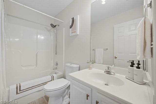 158 Westmont Drive Property Photo 17
