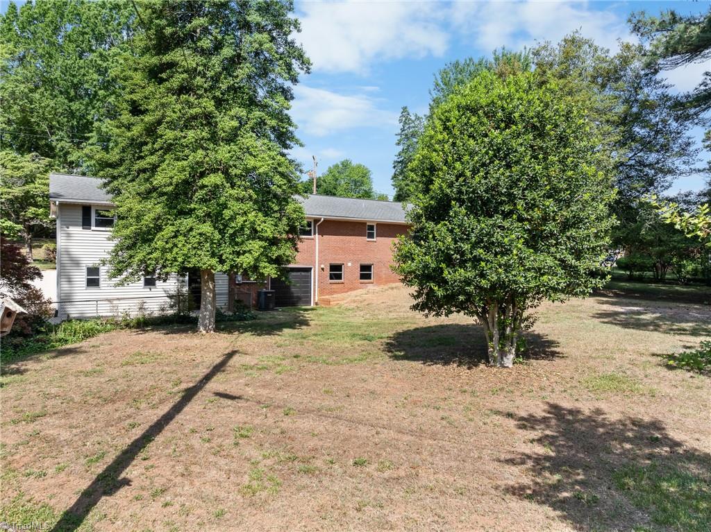 26 Eastside Drive Property Photo 4