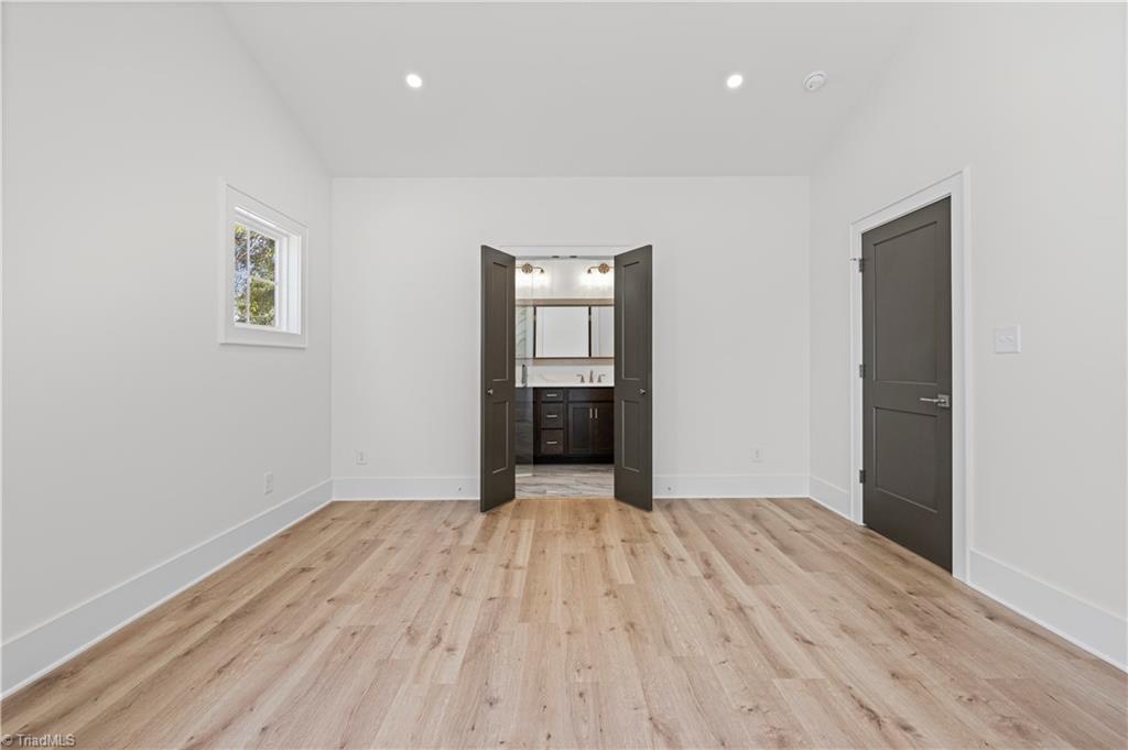 109 Frost Road Property Photo 22