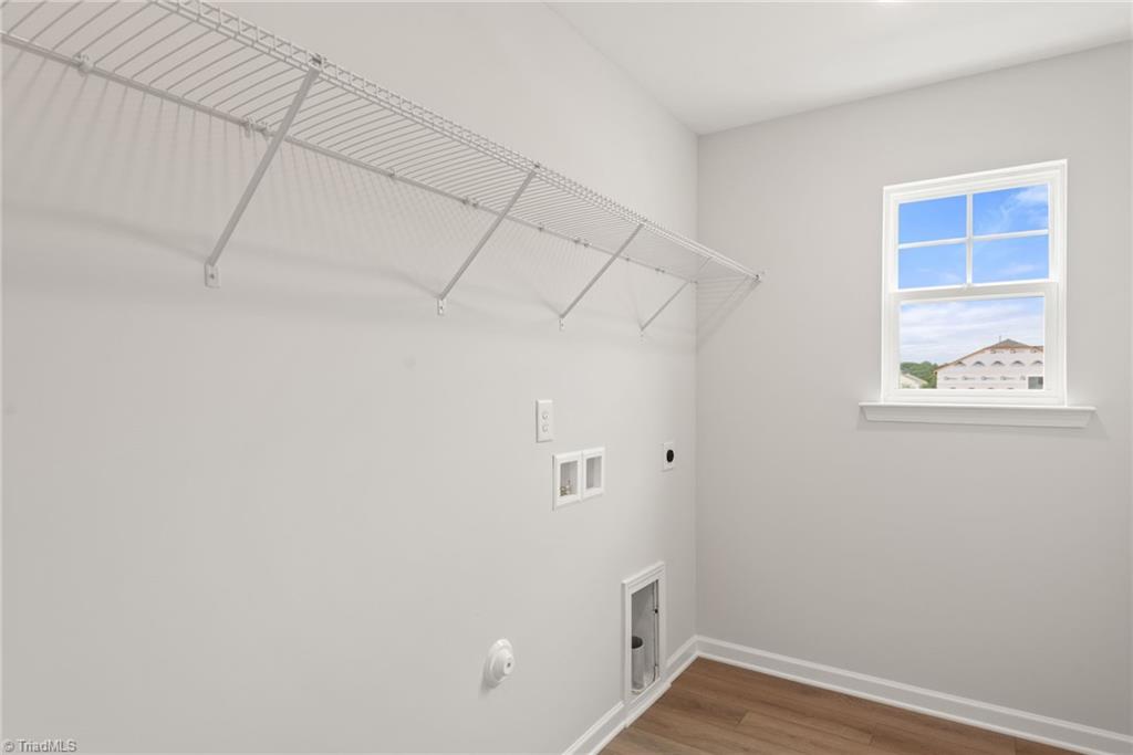 5342 Roshni Terrace Property Photo 27