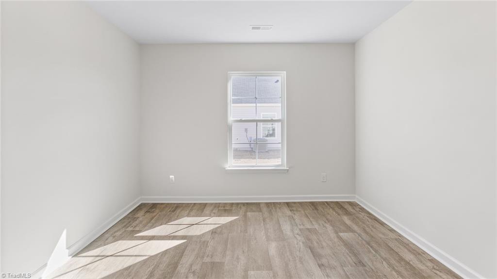 2377 Foxtail Lane Property Photo 5