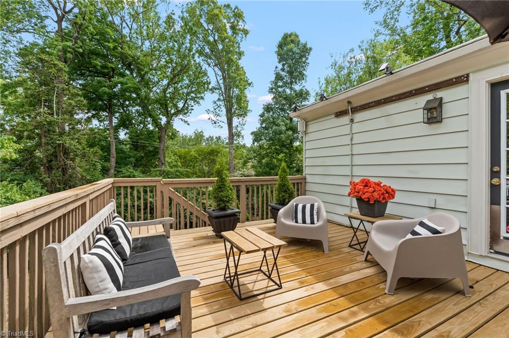 405 Edgedale Drive Property Photo 35