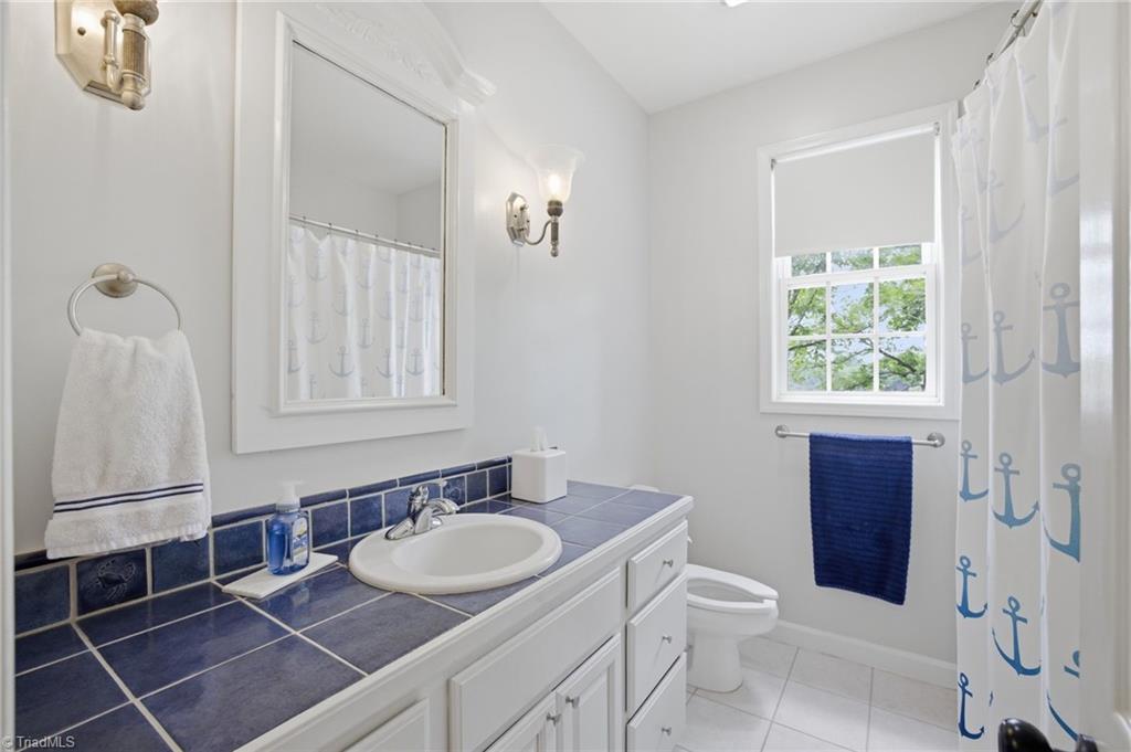 424 Mountain Harbor Drive Property Photo 25