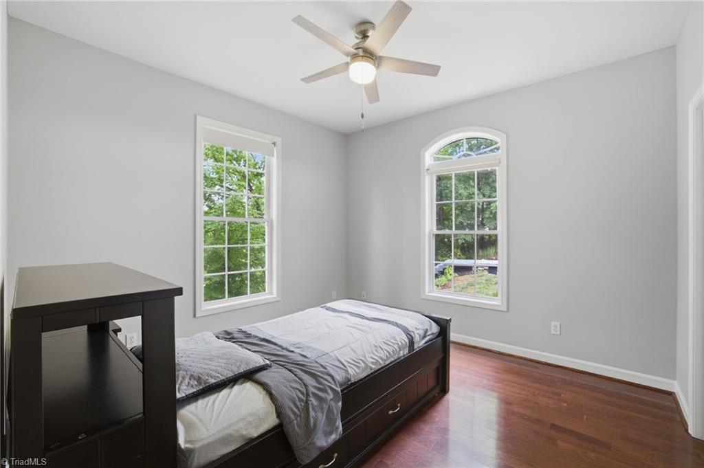 424 Mountain Harbor Drive Property Photo 26