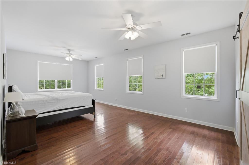 424 Mountain Harbor Drive Property Photo 28
