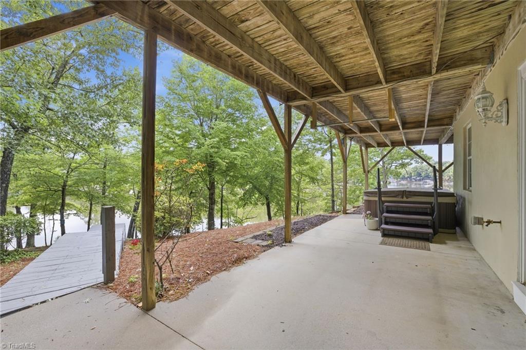 424 Mountain Harbor Drive Property Photo 35
