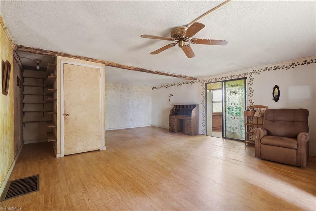2974 Cid Road Property Photo 5